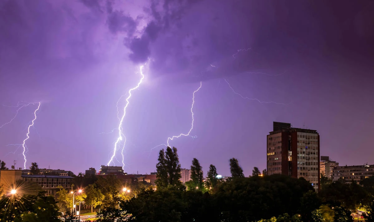 Gefahren Gefahren Unwetter und Sturm Titelbild